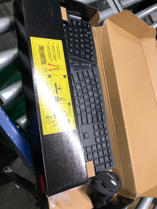 Photo 6 of Perixx Periduo-605, Wireless Ergonomic Split Keyboard and Vertical Mouse Combo, Adjustable Palm Rest and Membrane Low Profile Keys, Black, US English Layout (11633)