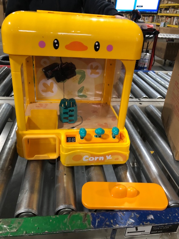 Photo 1 of cxjoigxi Mini Claw Machine for Kids with Prizes,Volume Control and 60 Seconds Countdown,2 Power Supply Modes|Mini Arcade Game Indoor Toy for 4-7 8-12 Year Old Boy Girl Gift Ideas(Duck)
