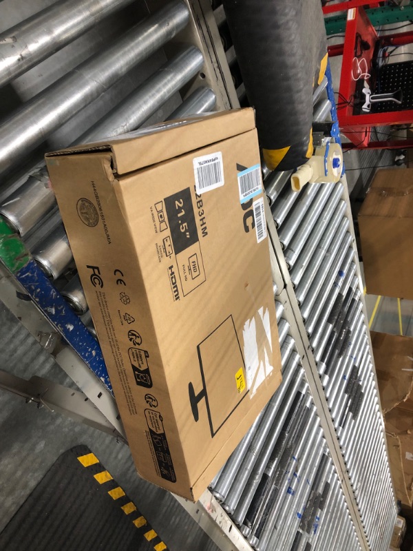 Photo 1 of AOC 21.5" Monitor