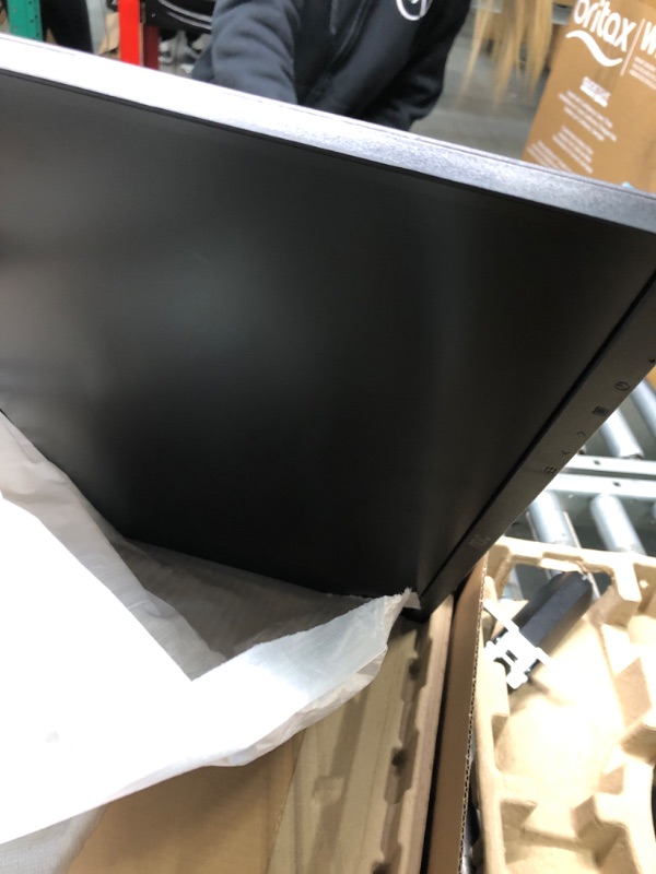 Photo 1 of AOC 21.5" Monitor