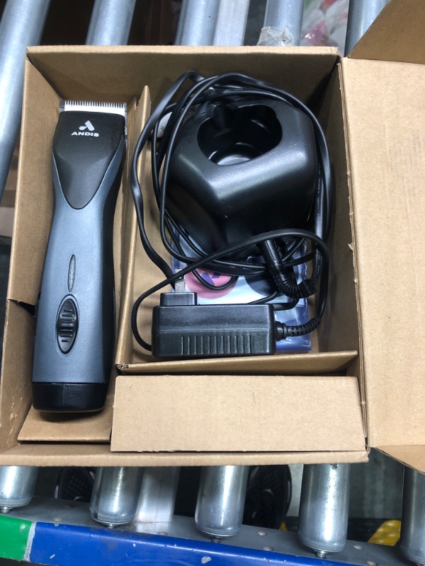 Photo 2 of Andis 79160 Supra ZR II Cordless Rechargeable Hair & Beard Trimmer, Detachable Blade Clipper, Lithium-Ion Powerful Battery, Black New Supra ZR II Clipper