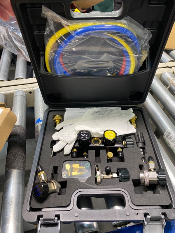 Photo 1 of Lichamp AC R1234YF R134A Gauge Set, Automotive 4 Valve Manifold Gauge Compatible with R1234YF R134A and R404A Refrigerants, Works on Car Freon Charging and Evacuation