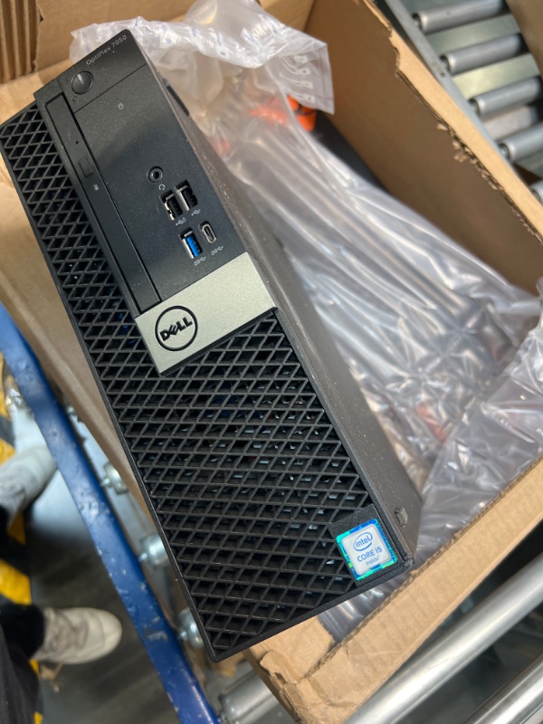 Photo 3 of Dell Optiplex 7050 | Small Form Factor | Intel 6th Gen i5-6500 | 16GB 2666MHz DDR4 | 256GB Solid State Drive SSD | Windows 10 Professional (Renewed) Dell Computer