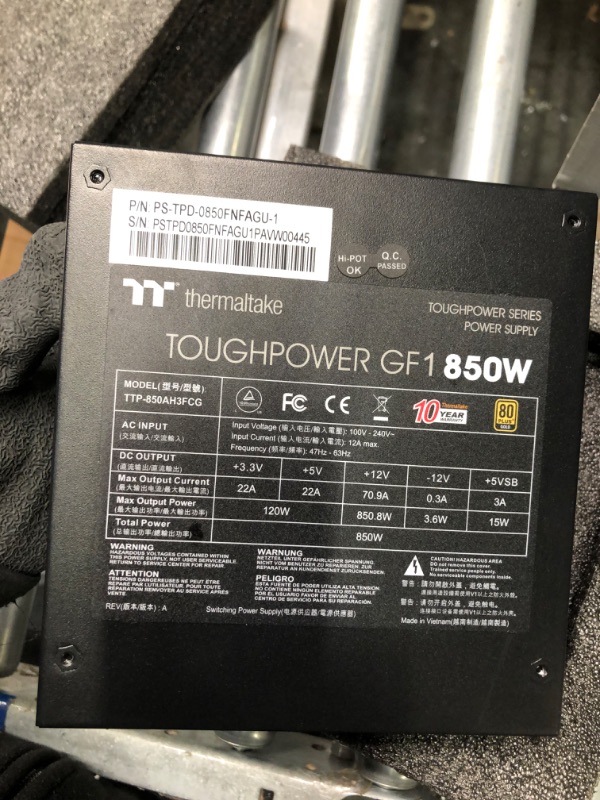 Photo 5 of Thermaltake Toughpower GF1 850W 80+ Gold SLI/ CrossFire Ready Ultra Quiet 140mm Hydraulic Bearing Smart Zero Fan Full Modular Power Supply 10 Year Warranty PS-TPD-0850FNFAGU-1 Gold 850W Black