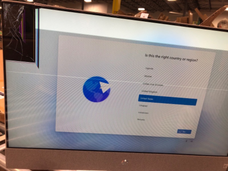 Photo 3 of *+ DAMAGE CRACKED CORNER OF SCREEN+* HP 27 Pavilion All-in-One PC, 10th Gen Intel i7-10700T Processor, 16 GB RAM, Dual Storage 512 GB SSD and 1TB HDD, Full HD IPS 27 Inch Touchscreen, Windows 10 Home, Keyboard and Mouse (27-d0072, 2020)