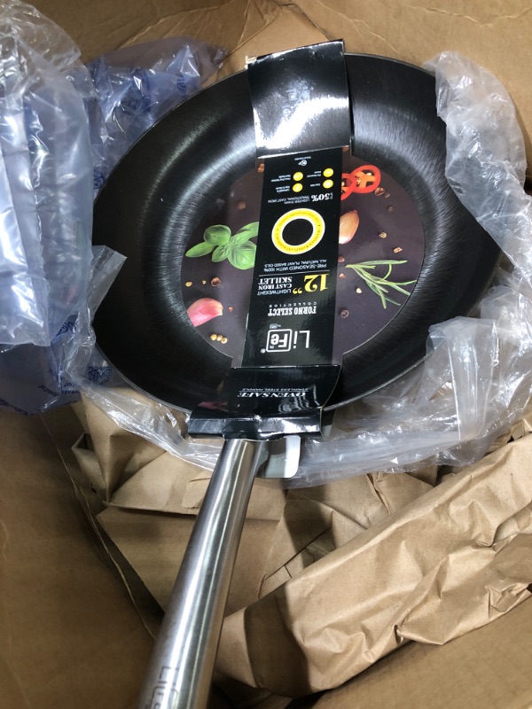 Photo 3 of *** CRACKED*** IKO Lightweight Kosher Cast Iron Pan, Heavy Duty Stainless Steel Handle, Vegetable Based Pre-Seasoned Non-Stick Easy to Clean Interior, Safe on All Cooking Surfaces, Oven Safe (12")