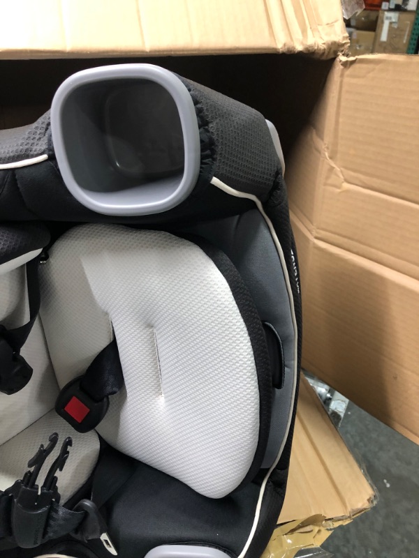 Photo 1 of Graco Extend2Fit Convertible Car Seat, Ride Rear Facing Longer with Extend2Fit, Gotham 2-in-1 Gotham