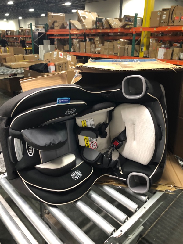 Photo 1 of Graco Extend2Fit Convertible Car Seat, Ride Rear Facing Longer with Extend2Fit, Gotham 2-in-1 Gotham