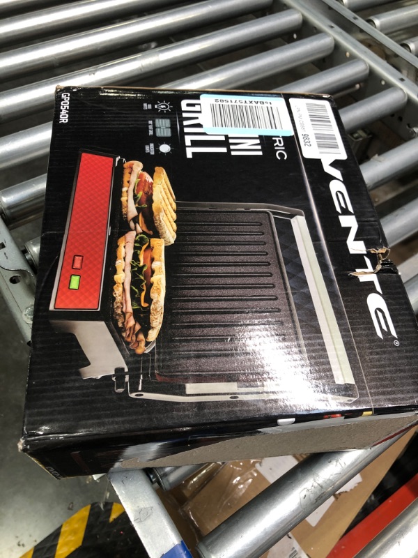 Photo 2 of ***DAMAGED****OVENTE Electric Panini Press Sandwich Maker with Non-Stick Coated Plates, Opens 180 Degrees to Fit Any Type or Size of Food, 1000W Indoor Grill Perfect for Quesadillas, Burgers & More, Red GP0620R