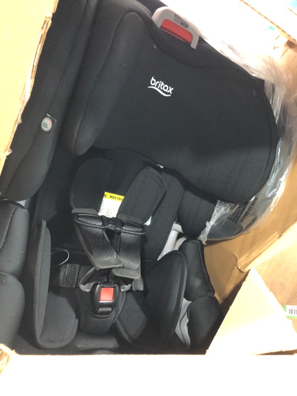 Photo 4 of Britax Boulevard ClickTight Convertible Car Seat