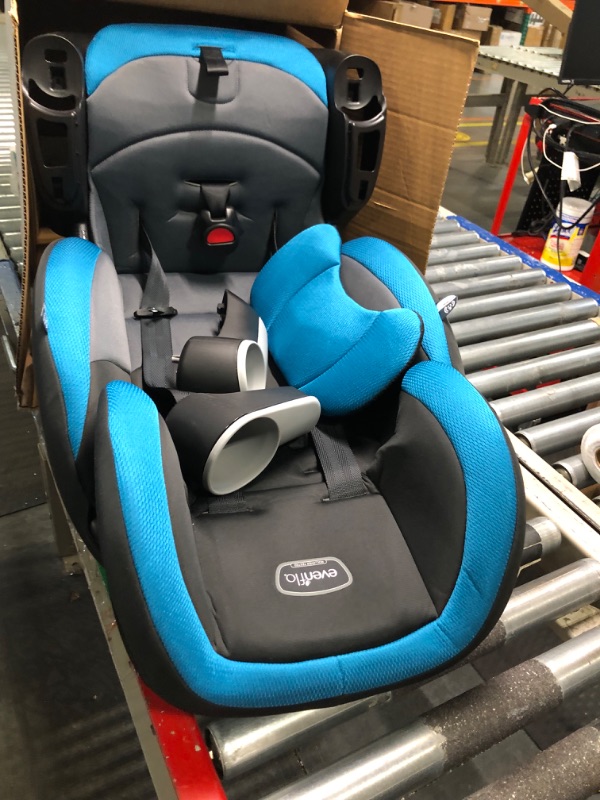 Photo 1 of Evenflo Maestro Sport Harness Booster Car Seat Palisade