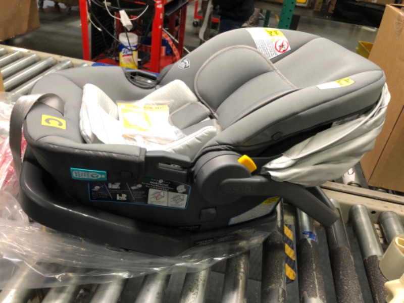 Photo 1 of **USED** Century Carry On 35 LX Lightweight Infant Car Seat, Metro 35 LX Car Seat Metro