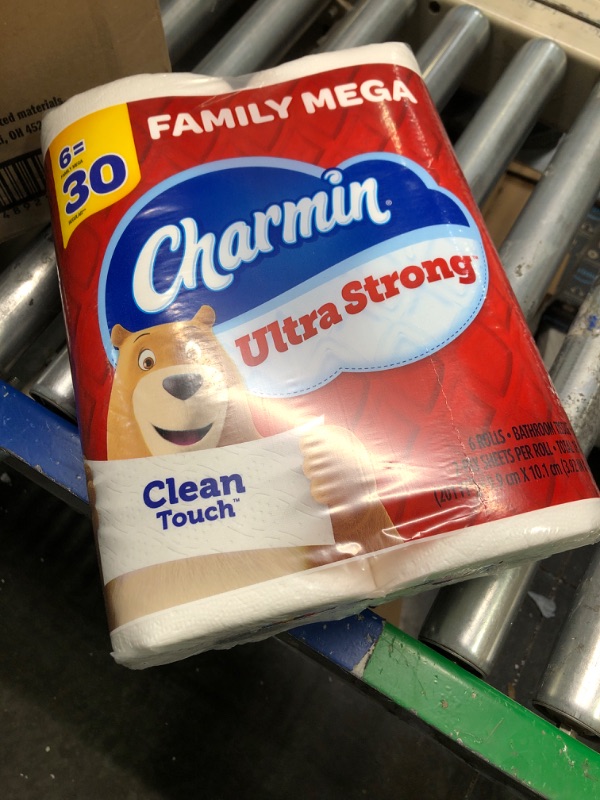 Photo 2 of Charmin Ultra Strong Clean Touch Toilet Paper, 24 Family Mega Rolls = 123 Regular Rolls CHRM 24FM (New)