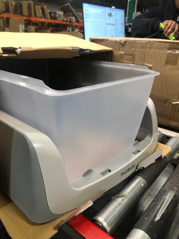 Photo 1 of *Base is missing*PetSafe ScoopFree Complete Plus Self-Cleaning Cat Litter Box with Top-Entry Hood - Never Scoop Litter Again - Hands-Free with Included Disposable Crystal Tray - Less Tracking, Better Odor Control Complete Plus Top Entry