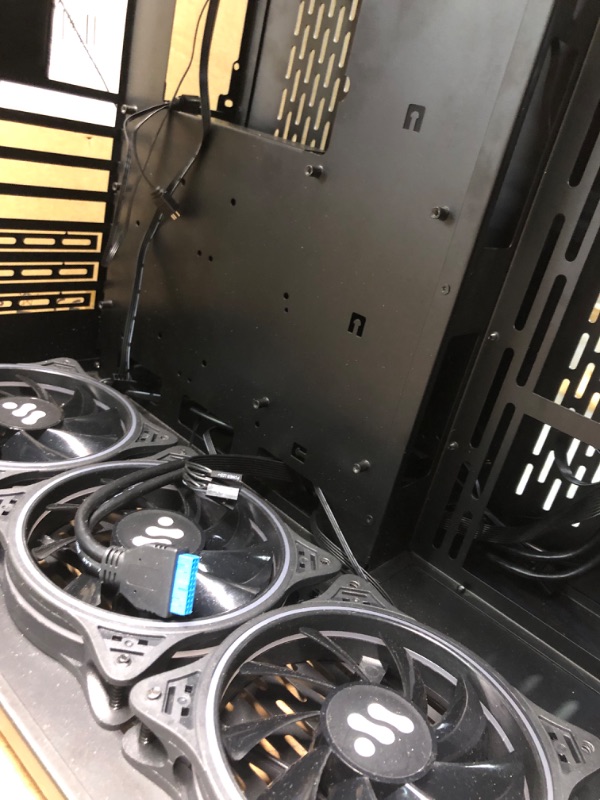 Photo 1 of LIAN LI O11 Dynamic XL ROG Certificated - Black Color, Tempered Glass on the Front, and Left Side, E-ATX , ATX Full Tower Gaming Computer Case, O11D XL-X