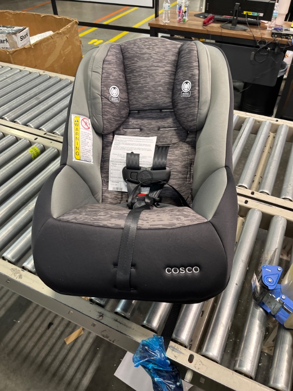 Photo 2 of Cosco Mighty Fit 65 DX Convertible Car Seat (Heather Onyx Gray)