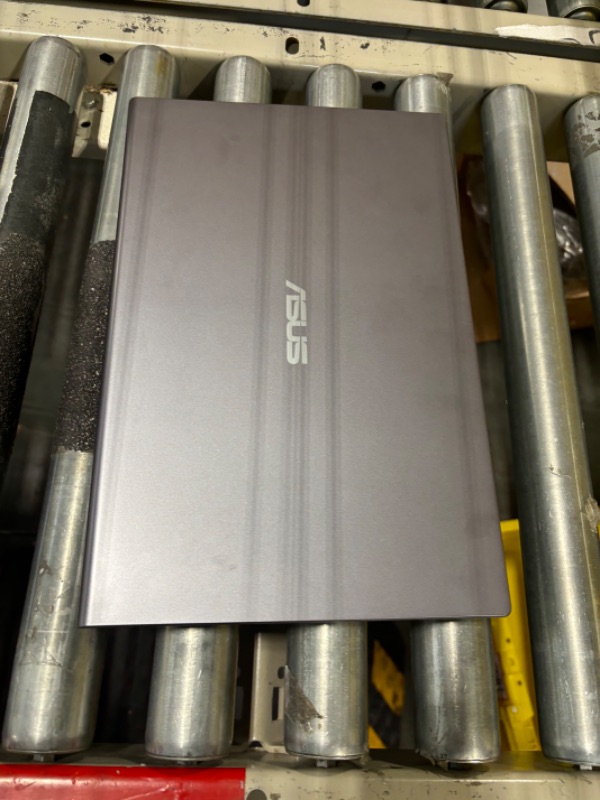 Photo 1 of ASUS Vivobook 14" HD Laptop for Student and Business, Intel Core i3-1115G4(Beat i5-1005G4), 16GB RAM, 1TB PCIe SSD, Intel UHD Graphics, Webcam, WiFi 5, Bluetooth, Win 11 GM Accessories ** missing charger / possible charger port or battery damage ***