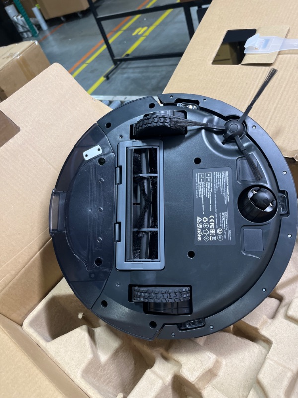 Photo 2 of + 360 S8 Plus Robot Vacuum Cleaner and Mop Combo Self-Empty, Botslab LIDAR Navigation Smart Mapping Robot, 2700Pa Suction Great Suction, Work with Alexa, Ideal for Pet Hair, Carpet and Hard Floor **doesn't work , for parts only **
