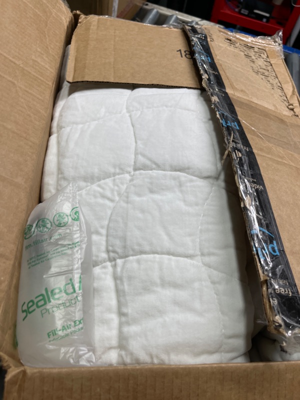 Photo 3 of **USED** ** MISSING PARTS** ** NEEDS CLEANED **  HORIMOTE HOME 100% Cotton Velvet Quilt King Size Set, Cozy Velvet Comforter Set, Stone-Washed Oversized King Bedspread Coverlet Bedding Set with 2 Shams, King/California King(106x96 Inch), White White King/