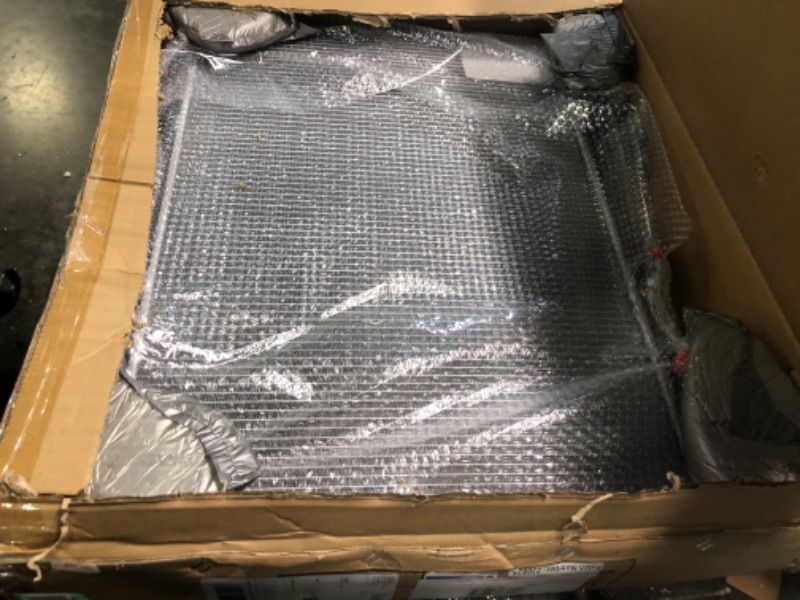 Photo 3 of **USED** DNA Motoring OEM-RA-13065 OE Style Bolt-On Aluminum Core Radiator Compatible With 09-15 Pilot / 09-14 Ridgeline AT,30-1/4" W X 21-5/8" H X 1" D,1-5/16" Inlet / 1-5/16" Outlet 09-15 Pilot AT