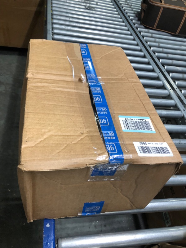 Photo 1 of ACDelco GM Genuine Parts 84106544 Vapor Canister