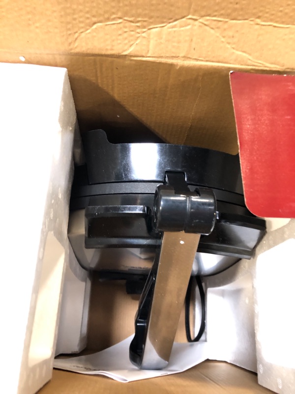 Photo 3 of **USED** ** DAMAGED ** FOR PARTS** Brentwood TS-129 Stainless Steel Non-Stick Electric Tortilla Maker, 12-Inch
