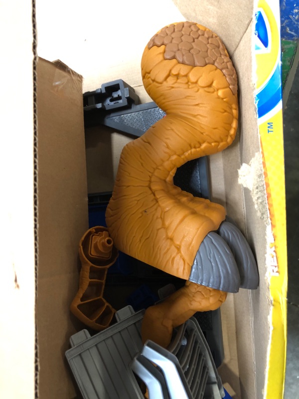 Photo 2 of Fisher-Price Imaginext Jurassic World T. Rex Dinosaur Playset [Amazon Exclusive]