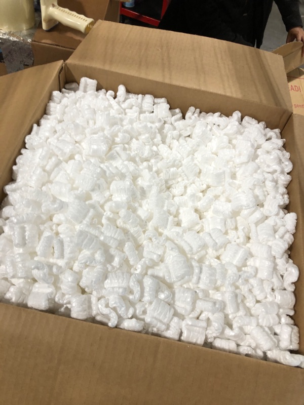 Photo 1 of Uboxes Packing Peanuts White 3.5 cuft, PEANUTS3CUFT