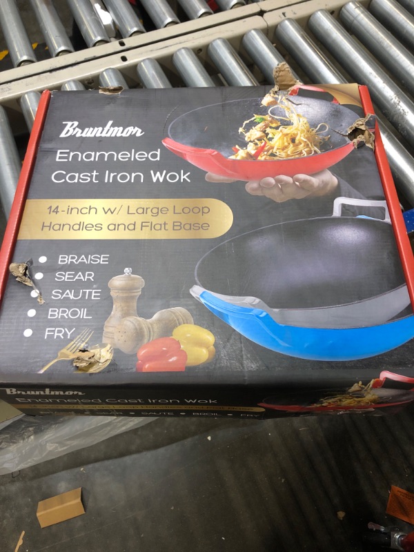 Photo 1 of Bruntmor 14 Inch Enameled Cast Iron Wok/Pot. 14" Nonstick Enamel Skillet Pan With Large Loop Handles & Flat Base. Cookingware For Kitchen/Indoor/Outdoor Camping. (Grey) Gray