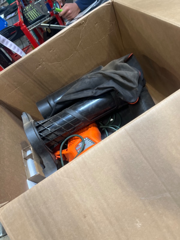 Photo 3 of ****USED****   BLACK+DECKER Electric Leaf Blower, Leaf Vacuum and Mulcher 3 in 1, 250 mph Airflow, 400 cfm Delivery Power, Reusable Bag Included, Corded (BEBL7000)
