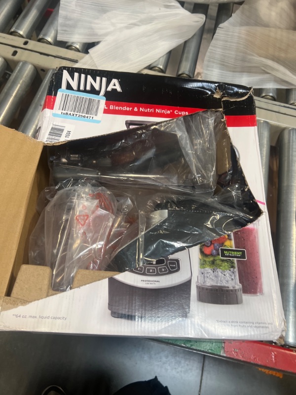 Photo 3 of **FOR PARTS** Ninja BL660 Professional Compact Smoothie & Food Processing Blender, 1100-Watts, 3 Functions for Frozen Drinks, Smoothies, Sauces, & More, 72-oz.* Pitcher, (2) 16-oz. To-Go Cups & Spout Lids, Gray 1100 Watts with Single Serve