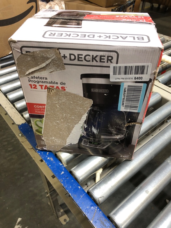 Photo 4 of **SOLD AS PARTS** Black+Decker CM1160B 12-Cup Programmable Coffee Maker, Black/Stainless Steel