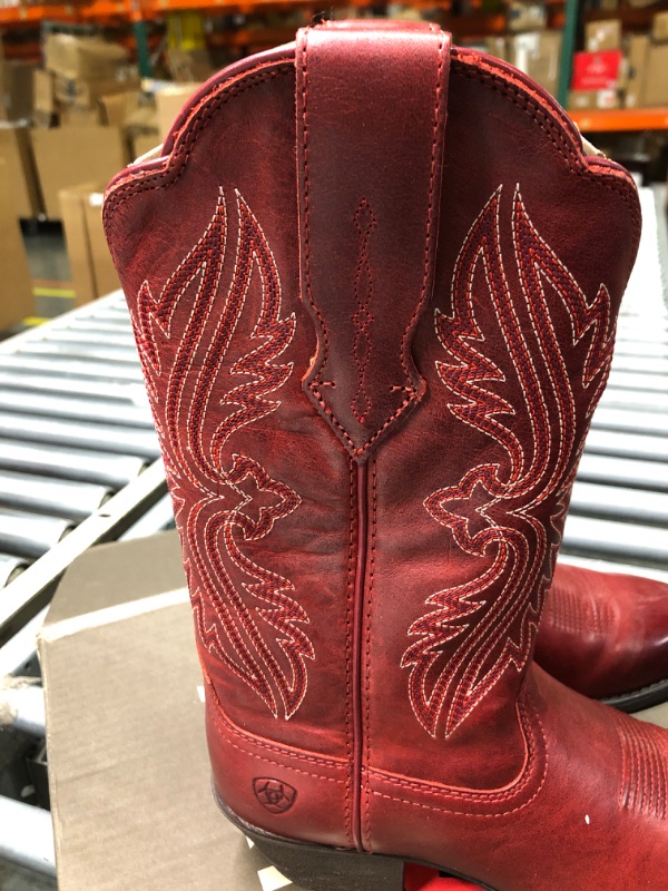 Photo 3 of Ariat Women's Heritage R Toe StretchFit Western Boot 6.5 Rosy Red