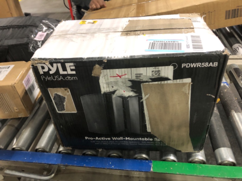 Photo 2 of Pyle 5.25'' Pro-Active Wall-Mountable Speakers - 600 Watts RMS Speakers with 2-Way Full Range Stereo Sound Reproduction, Pair (Black) Pyle - PDWR58AB