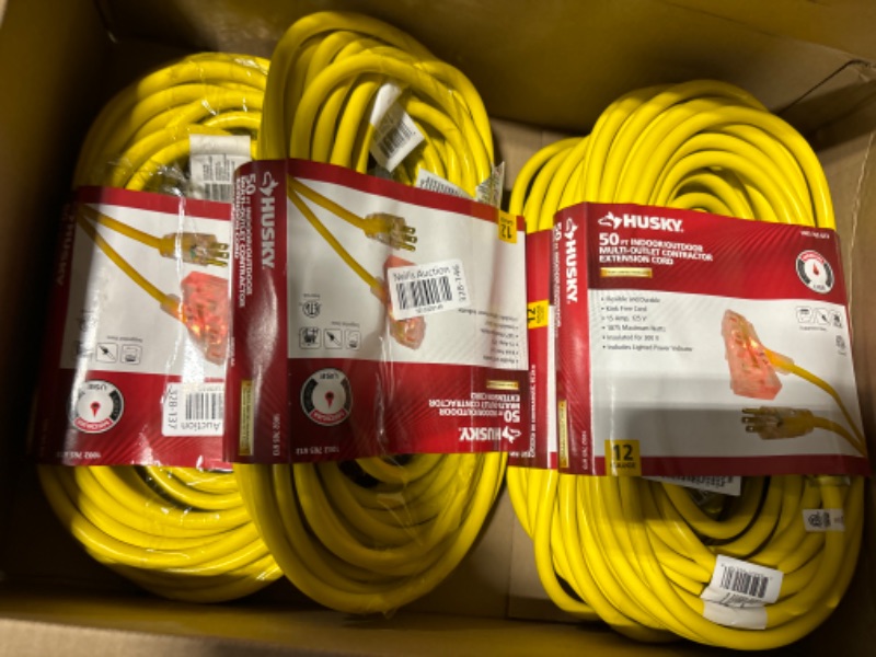 Photo 3 of 50 ft. 12/3 Lighted Triple Tap Extension Cord 4pk 