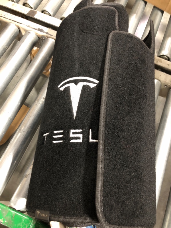 Photo 2 of Custom Fit for Tesla Model 3 Car Floor Mats Original Factory Design All-Black Carpet Tesla Logo Embroidery 3-L/W