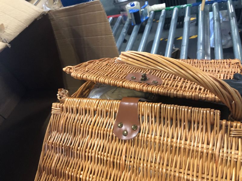 Photo 1 of ***DAMAGED***Picnic at Ascot Huntsman Basket for 4 with Blanket in London