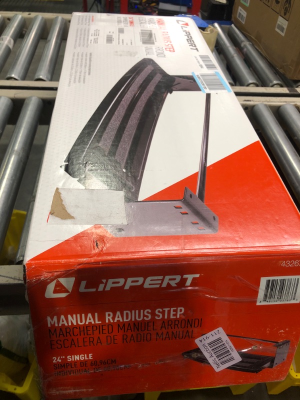 Photo 2 of LIPPERT COMP 24" Radius Single Manual Step