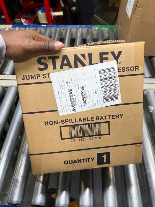 Photo 2 of STANLEY FATMAX J7CS Portable Power Station Jump Starter: 700 Peak/350 Instant Amps, 120 PSI Air Compressor, 3.1A USB Ports, Battery Clamps