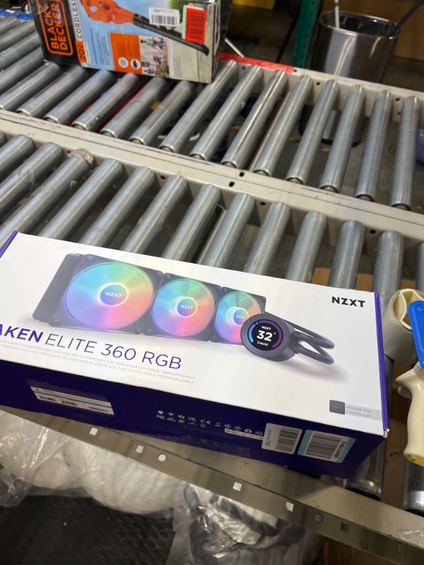 Photo 1 of NZXT Kraken Elite RGB 360 - RL-KR36E-B1 - 360mm AIO CPU Liquid Cooler - Customizable 2.36" LCD Display for GIFS, Images, Performance Metrics - High-Performance Pump - 3 x F120 RGB Core Fans - Black Kraken Elite RGB 360mm Radiator Black