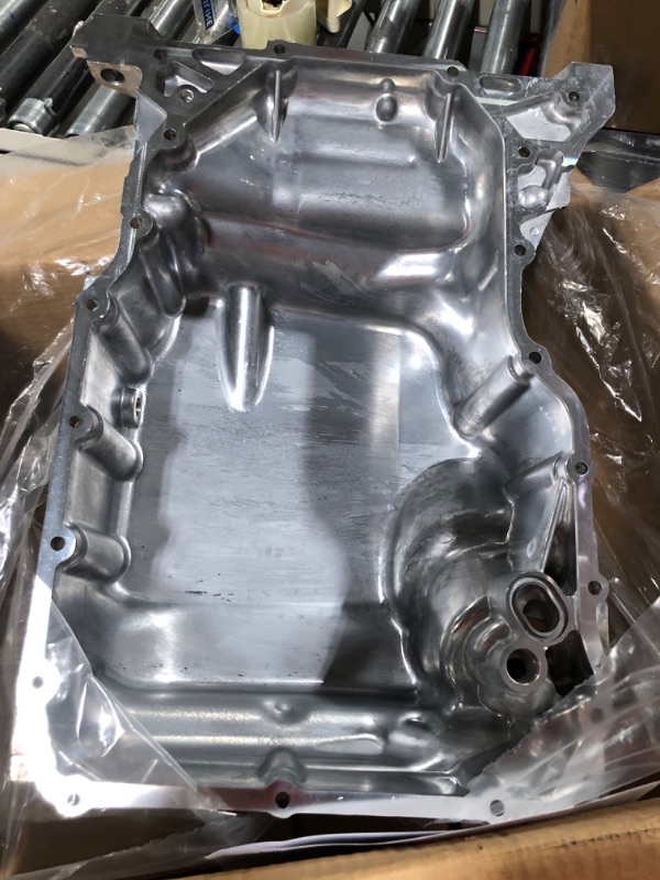 Photo 1 of Dorman 264-856 Engine Oil Pan Compatible with Select Acura/Honda Models