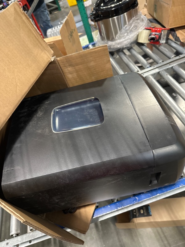 Photo 1 of Amazon Basics 15-Sheet Cross Cut Paper Shredder and Credit Card CD Shredder with 6 Gallon Bin 15 Sheet - new model Shredder