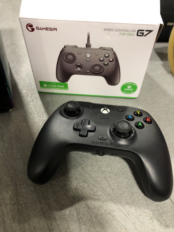 Photo 1 of Gamesir Wired Controller For Xbox G7