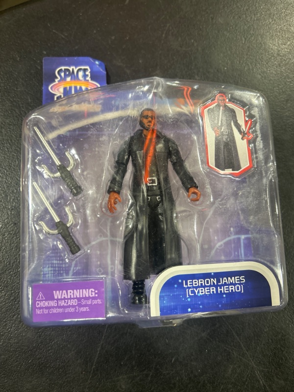 Photo 2 of Moose Toys Space Jam: A New Legacy - Baller Action Figure - 5" Lebron James (Cyber Hero), Multicolor (14604)