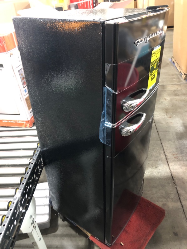 Photo 2 of Frigidaire EFR786-BLACK EFR786 Retro Apartment Size Refrigerator with Top Freezer-2 Door Fridge with 7.5 Cu Ft of Storage Capacity, Adjustable Spill-Proof Shelves, Door & Crisper Bins, Black Black Refrigerator