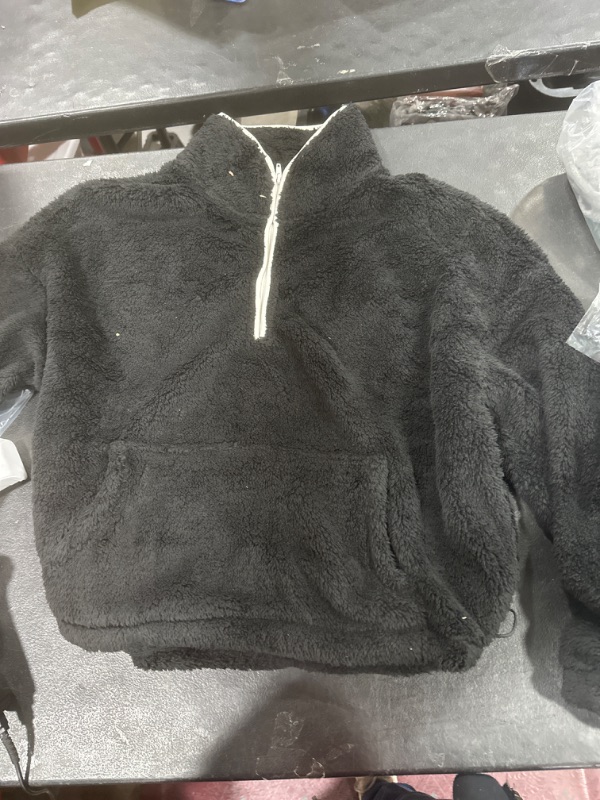 Photo 1 of ANRABESS Women Long Sleeve Oversized Half Zip Fleece Sweatshirt Soft Sherpa Fleece Pullover Top With Pockets
