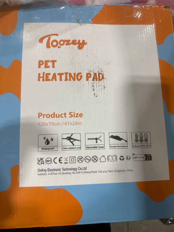 Photo 2 of Toozey Pet Heating Pad, 6 Adjustable Temperature Dog Cat Heating Pad with Timer, Indoor Pet Heating Pads for Cats Dogs with Chew Resistant Cord, Electric Pads for Dogs Cats, Pet Heated Mat XL: 47" x 28" Grey