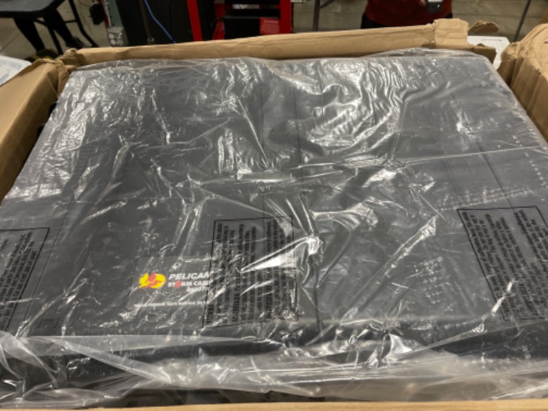 Photo 1 of Waterproof Case Pelican Storm iM3075 Case No Foam (Black) Black No Foam