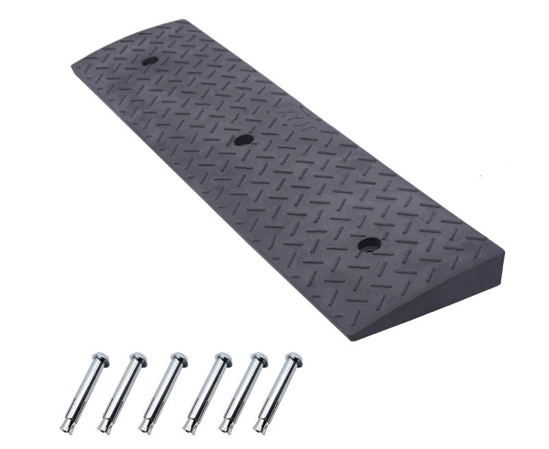 Photo 1 of 2'' Rise Rubber Curb Ramp Heavy Duty Loading Rubber Curb Ramps 3 Tons Driveway Ramp Car Slope Ramp 