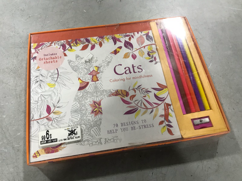 Photo 2 of Cats Coloring Kit
